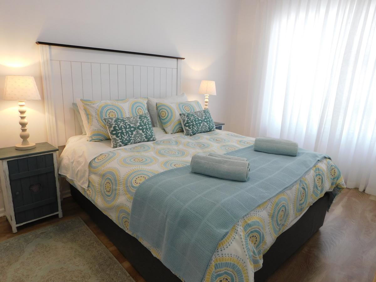 Rivertides Self Catering Guest House Фелддриф Экстерьер фото